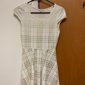 White shimmer plaid dress. Size XS.